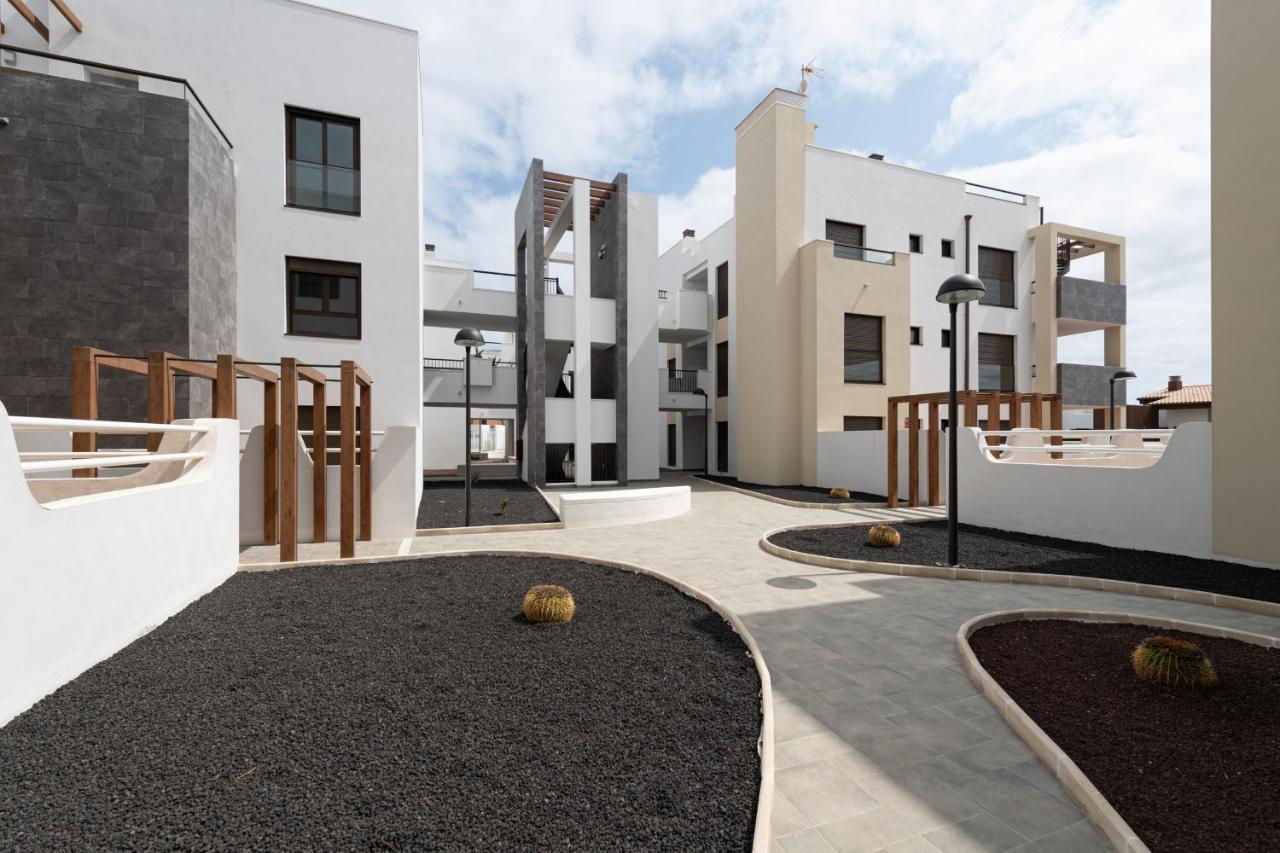 Homeforguest Flat With Large Terrace In Modern Residential Complex With Swimming Pool Caleta de Fuste Exterior foto
