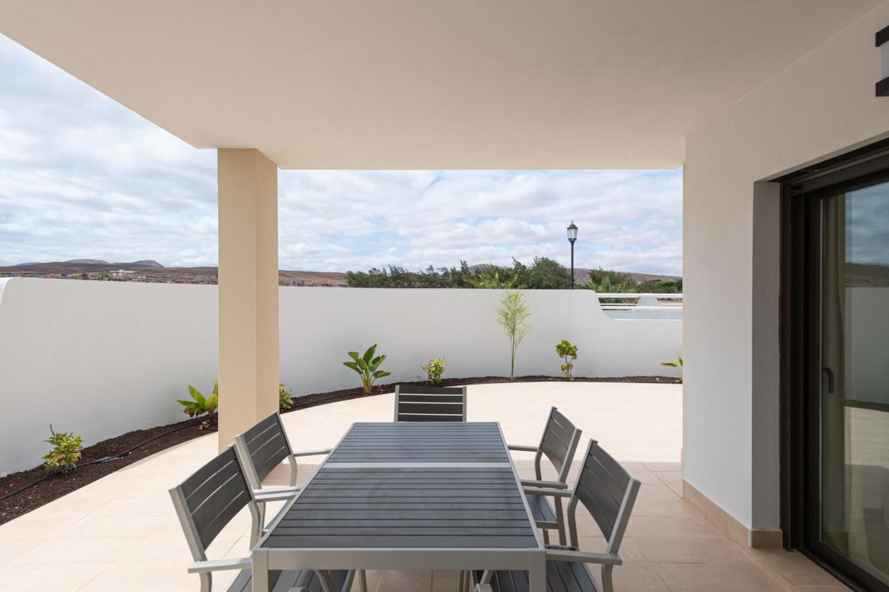 Homeforguest Flat With Large Terrace In Modern Residential Complex With Swimming Pool Caleta de Fuste Exterior foto