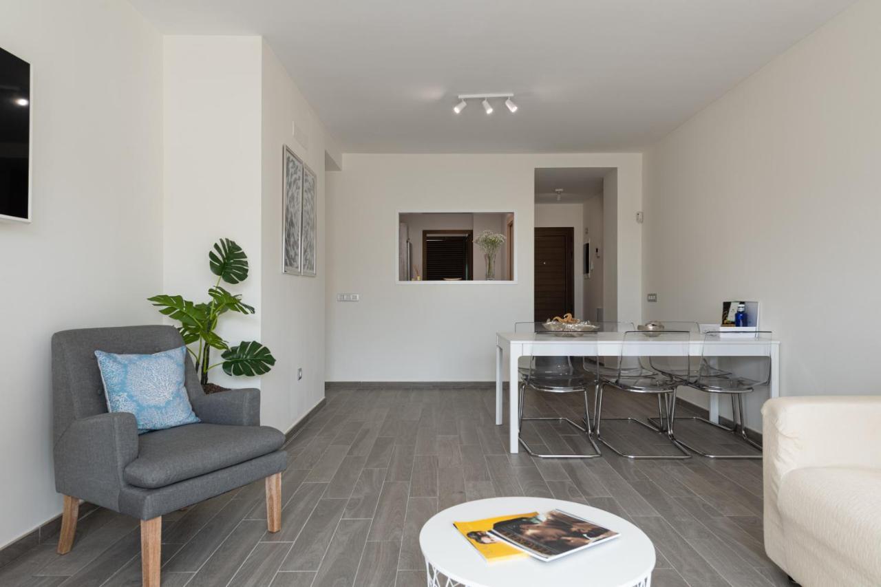 Homeforguest Flat With Large Terrace In Modern Residential Complex With Swimming Pool Caleta de Fuste Exterior foto